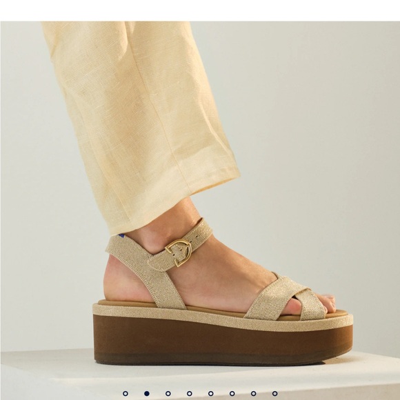 Rothy's Criss–Cross Lightweight Wedge Sandal - Picture 2 of 7